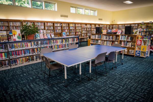 Mt Pleasant Biblioteca - Nivel principal